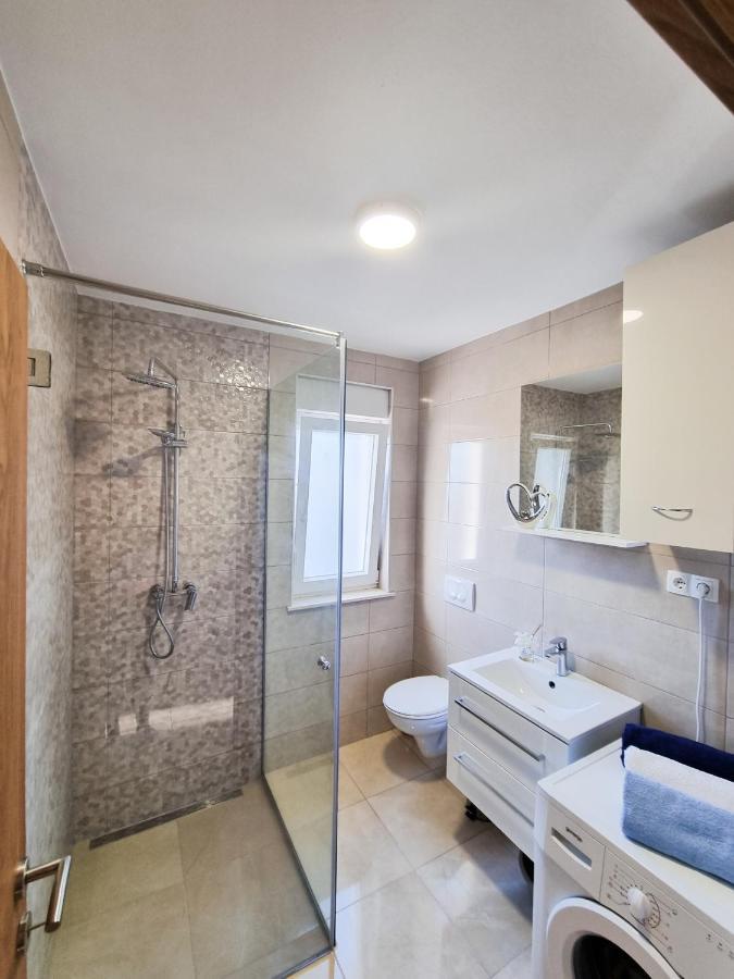 Apartment Ane 2 Tisno Bagian luar foto